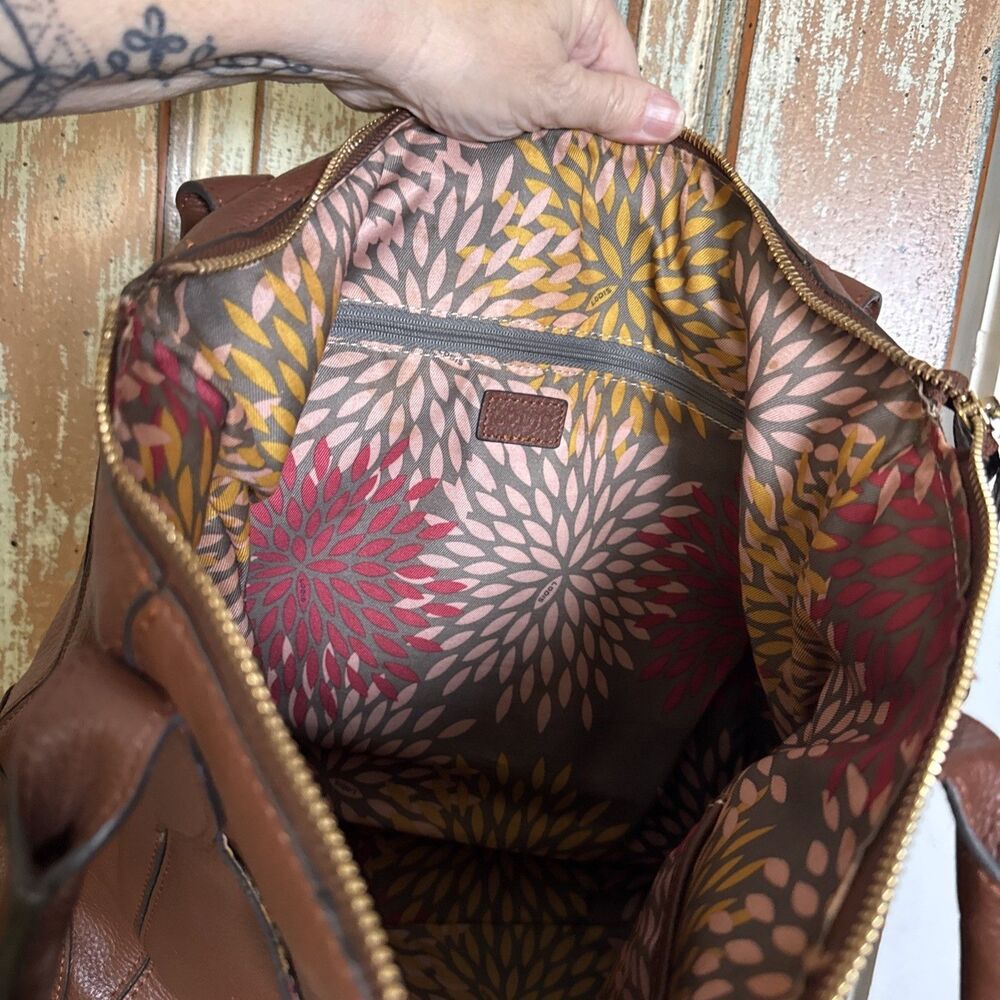 LODIS Large Brown 100% Pebble Leather Exterior - Polyester Inside Shoulder Bag - Picture 11 of 13